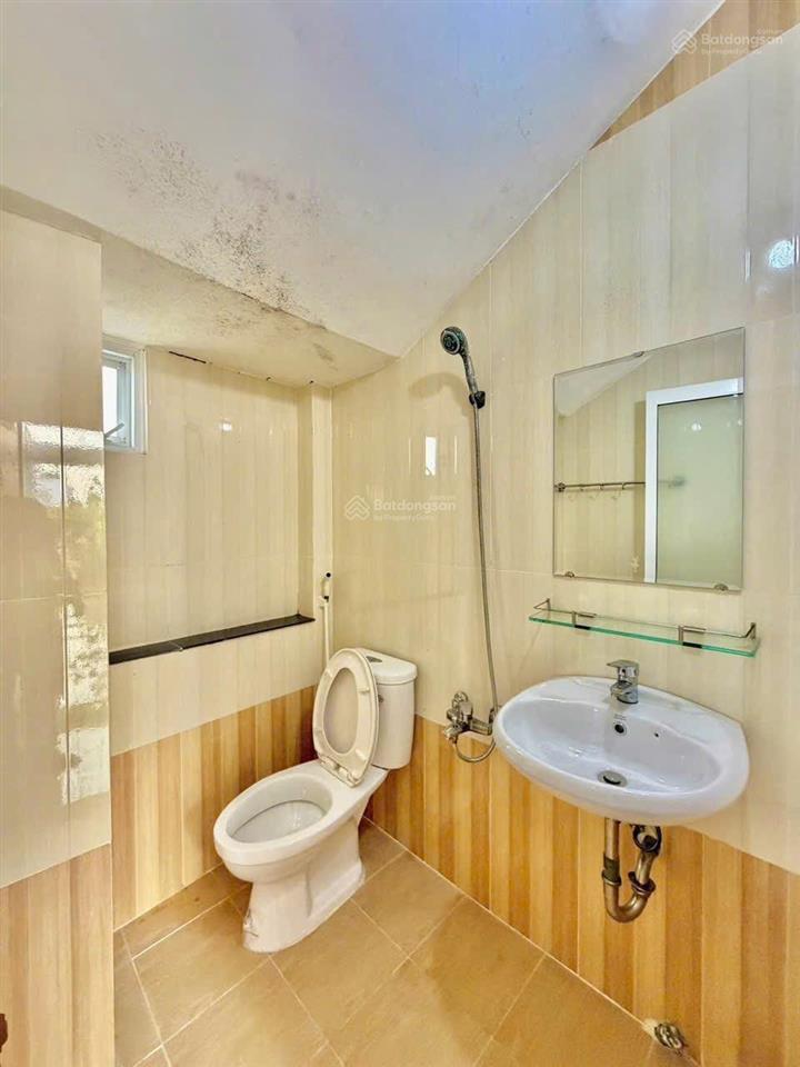 Bán nhà chính chủ huỳnh đình hai  bình thạnh sổ hồng riêng  giá cực sốc 2 tỷ 6