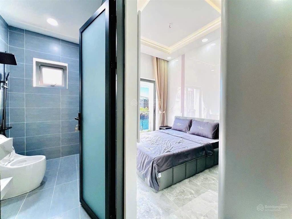 Cô bảy cần tiền trả nợ nên bán căn nhà huỳnh đình hai  bình thạnh giá 1 tỷ 9