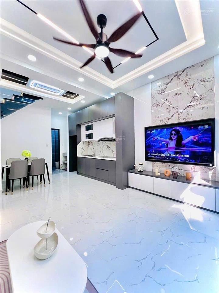 Cô bảy cần tiền trả nợ nên bán căn nhà huỳnh đình hai  bình thạnh giá 1 tỷ 9