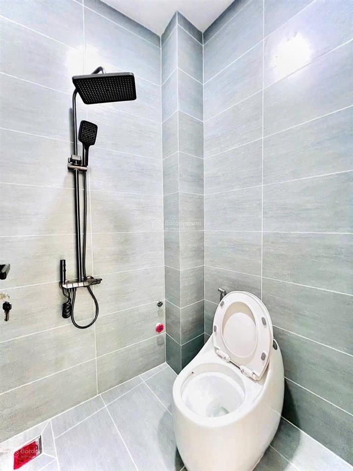 Cô bảy cần tiền trả nợ nên bán căn nhà huỳnh đình hai  bình thạnh giá 1 tỷ 9