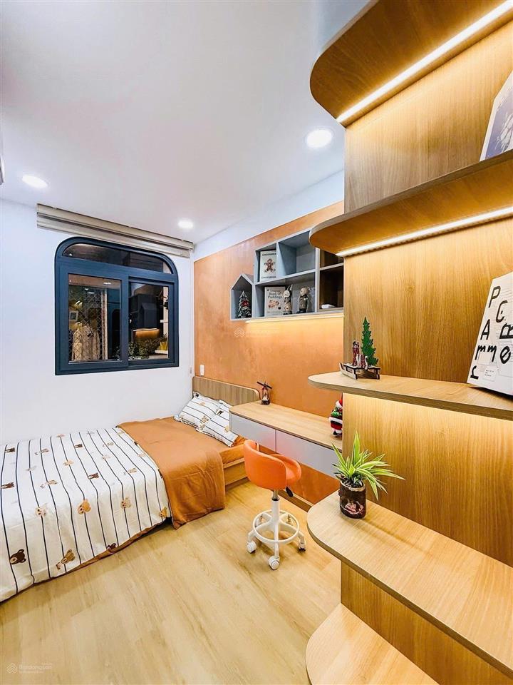 Sốc giá! nhà trung tâm bình thạnh chỉ hơn 2 tỷ ngang 4m cực đẹp