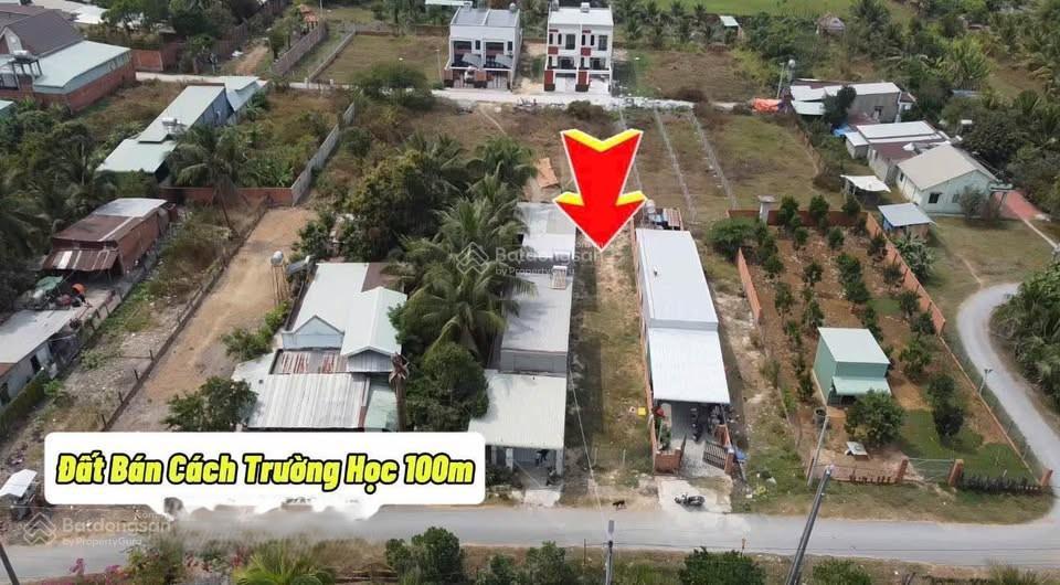 Cần bán gấp lô đất 240m2 giá 1ty2 ở đường nguyễn thị hẹ, xã trung lập thượng gần chợ sổ hồng riêng