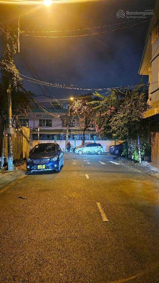 Quận 7 bán mặt tiền đường số khu cư xá ngân hàng  4 tầng  vừa ở vừa kinh doanh p. tân thuận