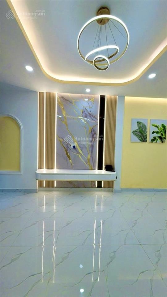 Sát mặt đường số 8  lê văn quới giáp tân phú nhà 2 tầng mới đẹp nhỉnh 4 tỷ