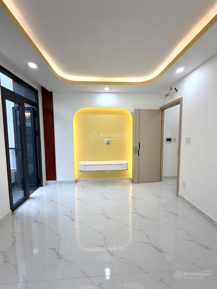 Sát mặt đường số 8  lê văn quới giáp tân phú nhà 2 tầng mới đẹp nhỉnh 4 tỷ