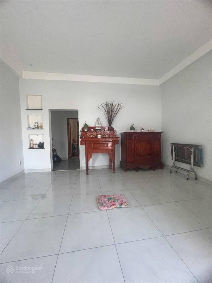 Nhà đẹp ngang 5m  4 tầng btct  ngay chợ bà hom  hẻm thông  shr chỉ 4.2 tỷ