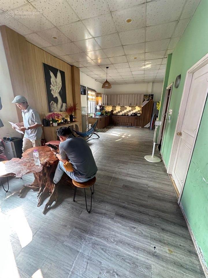 Chính chủ ngộp bank 4 tỷ  nhà đẹp hxh ngay lê thị lơ  294m2  sổ gửi bank 3pn  chỉ 6 tỷ tl