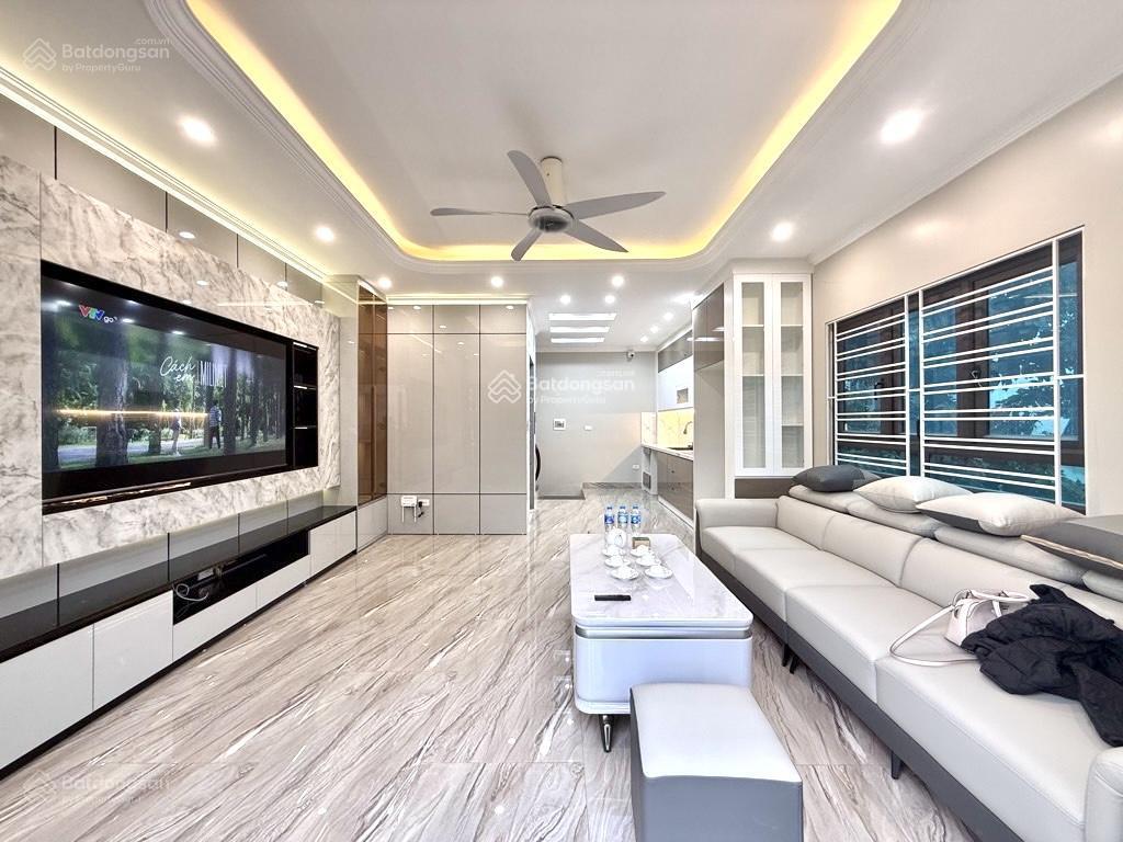 Hiếm! bán nhà lô góc vương thừa vũ, 7t thang máy, sổ vuông, ngõ thông nông ô tô đỗ, 62m2*5.2m mt