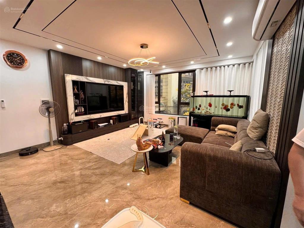 Siêu hiếm! phố lê trọng tấn, 50m2*6t*4.5m mt, 2 thoáng, ngõ thông 30m ra phố, không lỗi phong thủy!