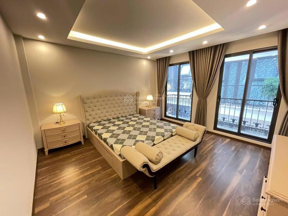 Vị trí đỉnh! bán nhà lê trọng tấn, phân lô, ô tô đỗ cửa, dân xây 2 thoáng sổ vuông, 50m2*4.5m mt!