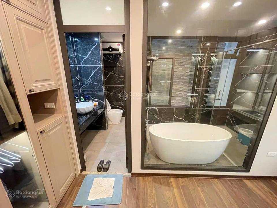 Vị trí đỉnh! bán nhà lê trọng tấn, phân lô, ô tô đỗ cửa, dân xây 2 thoáng sổ vuông, 50m2*4.5m mt!