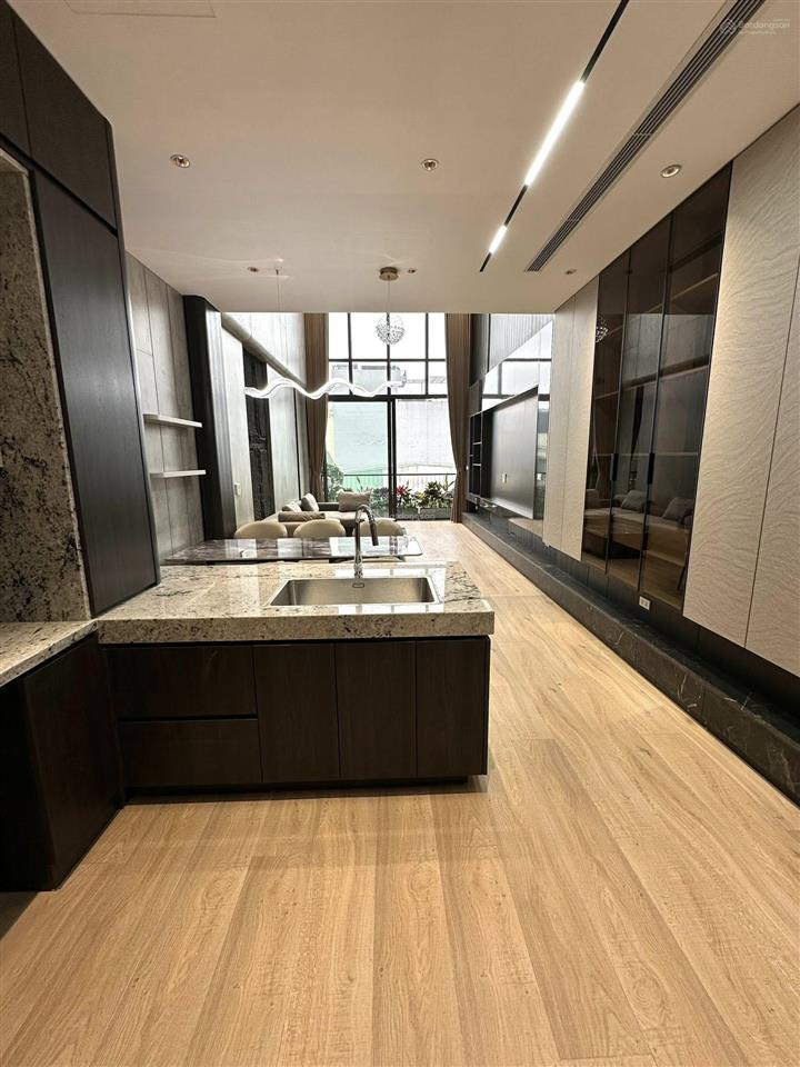 Siêu phẩm! bán nhà phố khương hạ, nhà mới thang máy, 7 tầng 2 thoáng sáng, cực gần phố, 50m2*5m mt