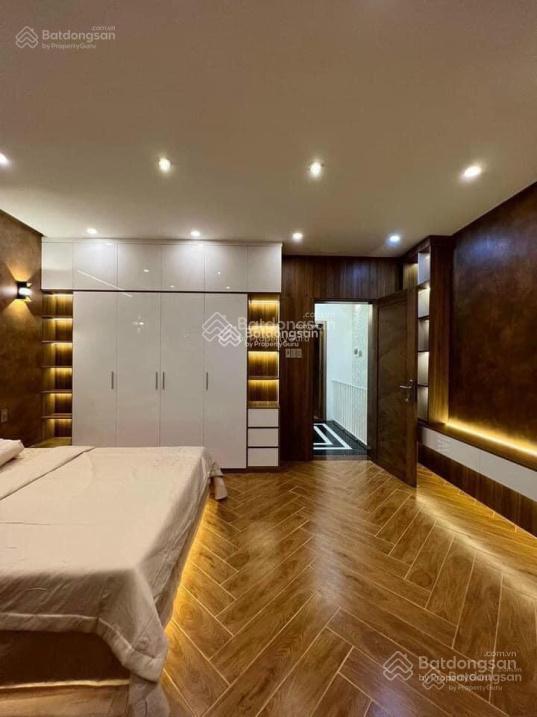 Siêu phẩm lê trọng tấn, 2 mặt tiền, chính chủ gửi bán phân lô quân đội, 68m*5m mặt tiền, ngõ 2 ô tô