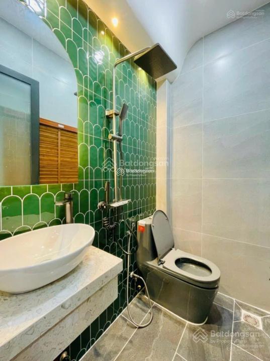 Siêu phẩm lê trọng tấn, 2 mặt tiền, chính chủ gửi bán phân lô quân đội, 68m*5m mặt tiền, ngõ 2 ô tô