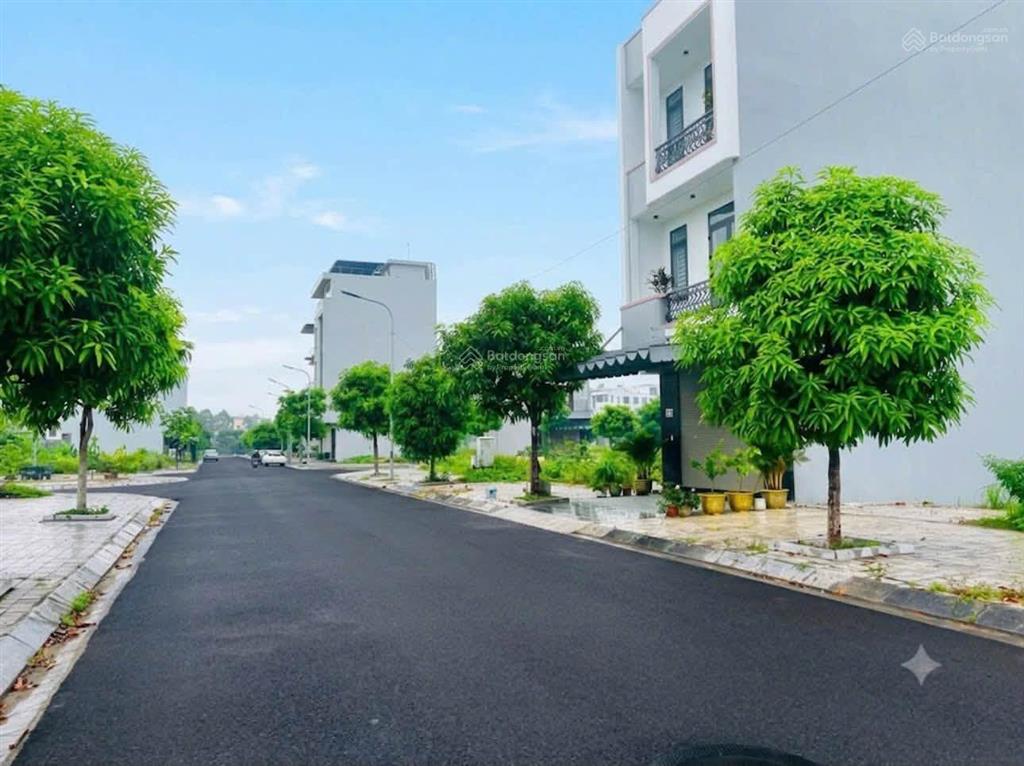 Bán đất phường tùng thiện, sơn tây, vị trí trung tâm, giá đầu tư, đường siêu rộng, sẵn sổ sạch đẹp