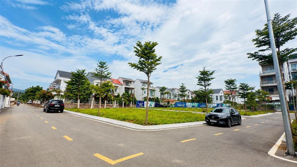 Giá đầu tư vàng! bán đất sơn tây, tùng thiện, tĩnh lộ 87a, view hồ siêu hiếm, giá đầu tư hơn 10tr/m
