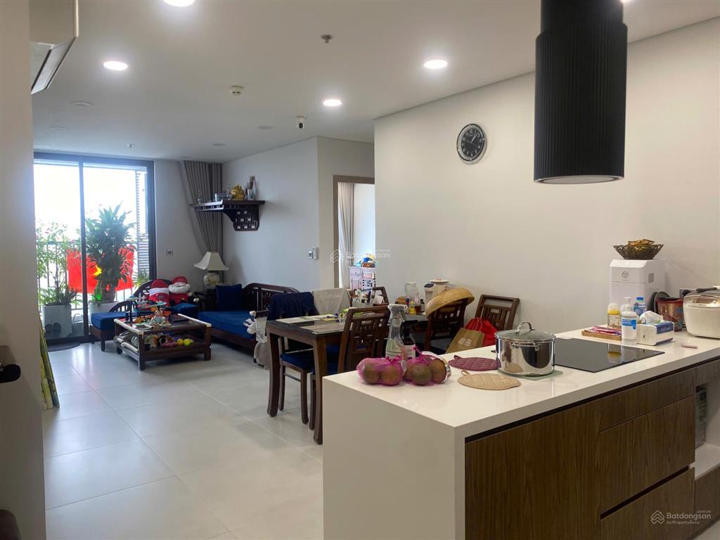 Chính chủ cho thuê căn góc 3pn diện tích 96m, full nội thất cao cấp nhập khẩu, giá thuê 18.5tr