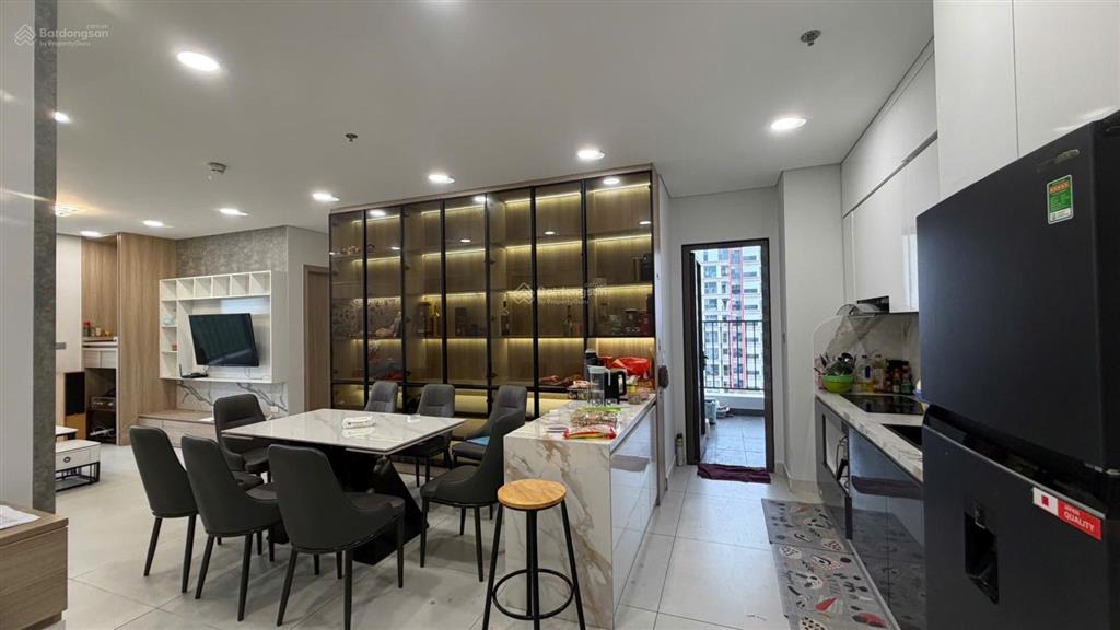 Chính chủ cần cho thuê nhanh căn 3pn 96m tại khai sơn, đủ nội thất xịn, giá thuê cực hợp lý 15tr