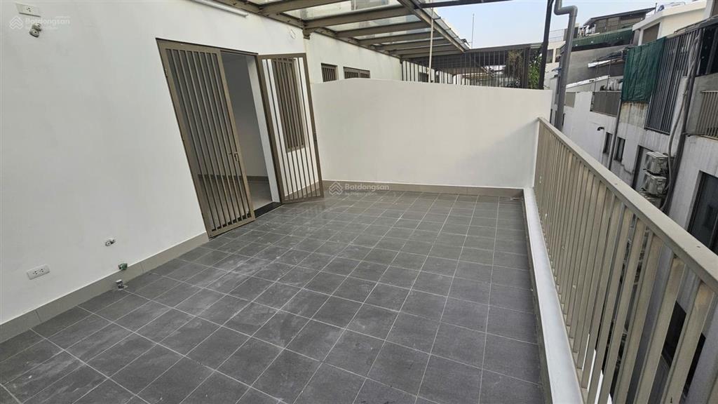 Cho thuê liền kề 80m nhà mới hoàn thiện cơ bản tại khai sơn city  5 tầng  giá 30tr