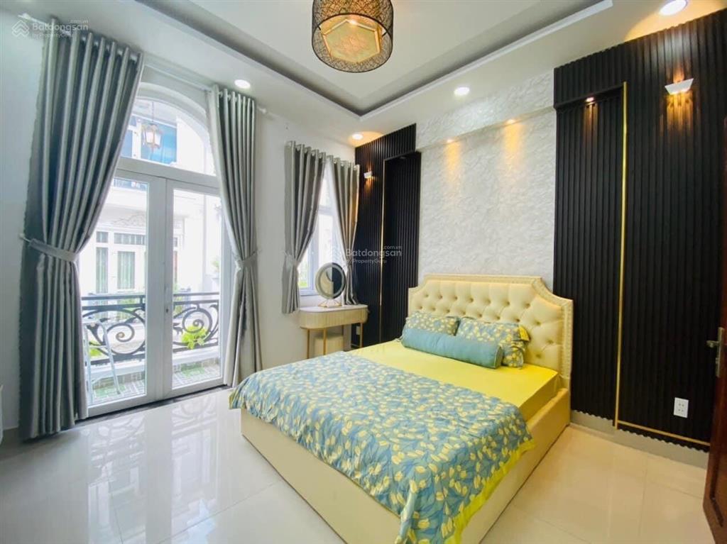 Xuất cảnh bán gấp hxh hồng bàng, 52m2, 3 tầng btct, 3pn 3wc, tiện về q5, gần thuận kiều plaza