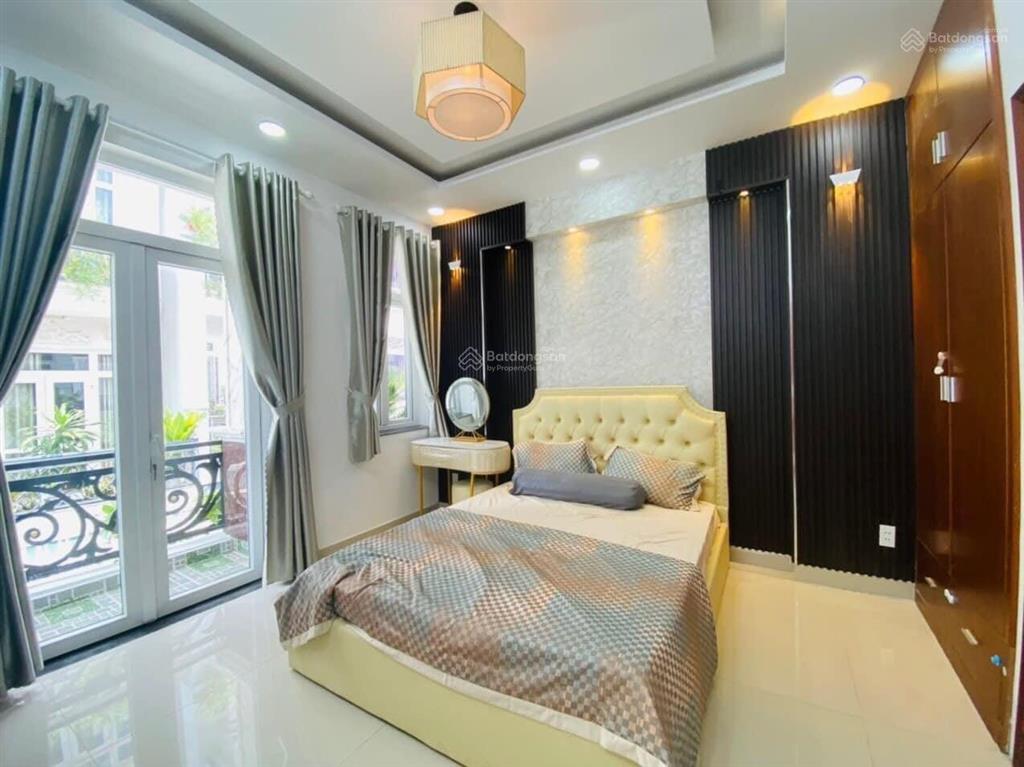 Xuất cảnh bán gấp hxh hồng bàng, 52m2, 3 tầng btct, 3pn 3wc, tiện về q5, gần thuận kiều plaza