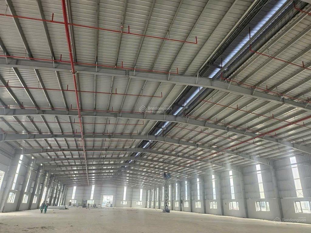 Cho thuê xưởng 1200m2 gần đường di trạch sơn đồng, điện 3 pha, có gác xép