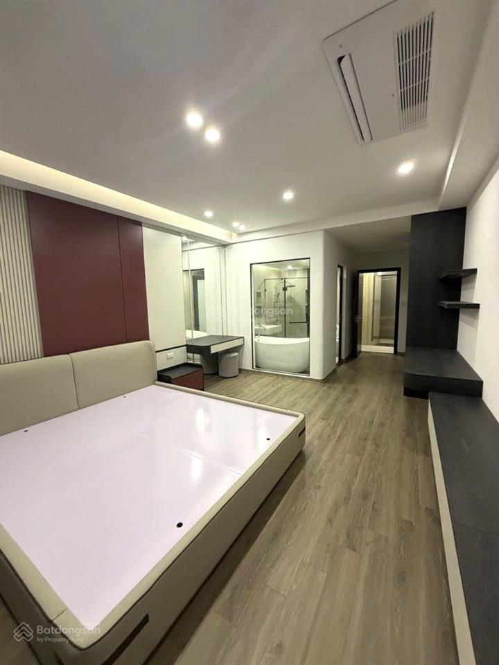 Cực hot! tin được không? chỉ 10 tỷ sở hữu ngay nhà nguyễn văn cừ  55m2  5 tầng  ô tô đỗ cửa
