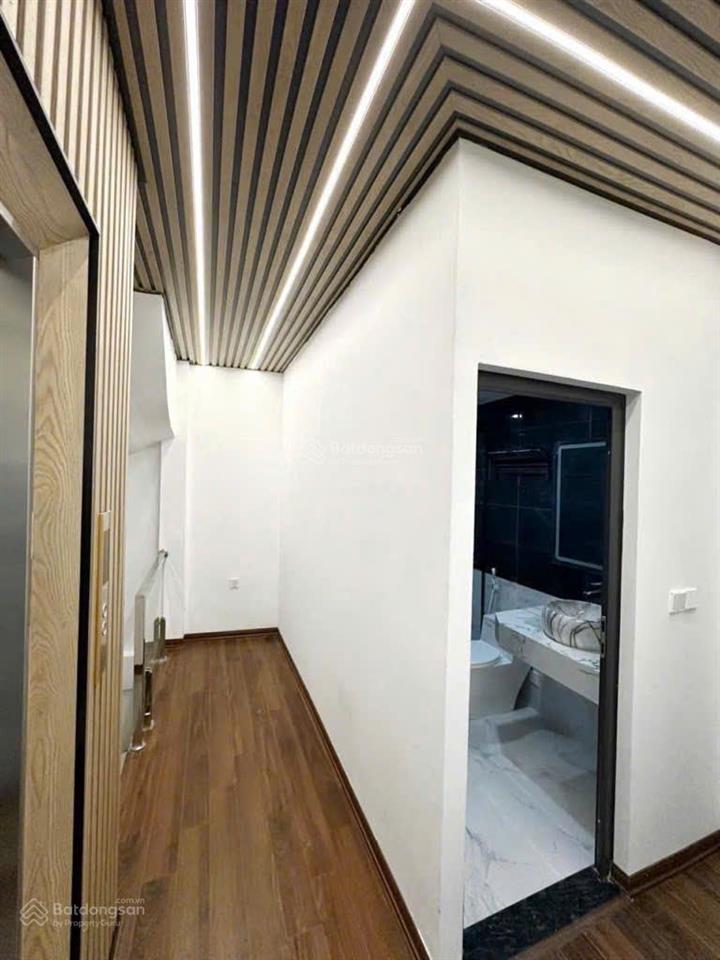 Hạ chào sâu 1 tỷ!!! nhà đàm quang trung  7 tầng  60m2  thang máy  ô tô tránh  kinh doanh đỉnh
