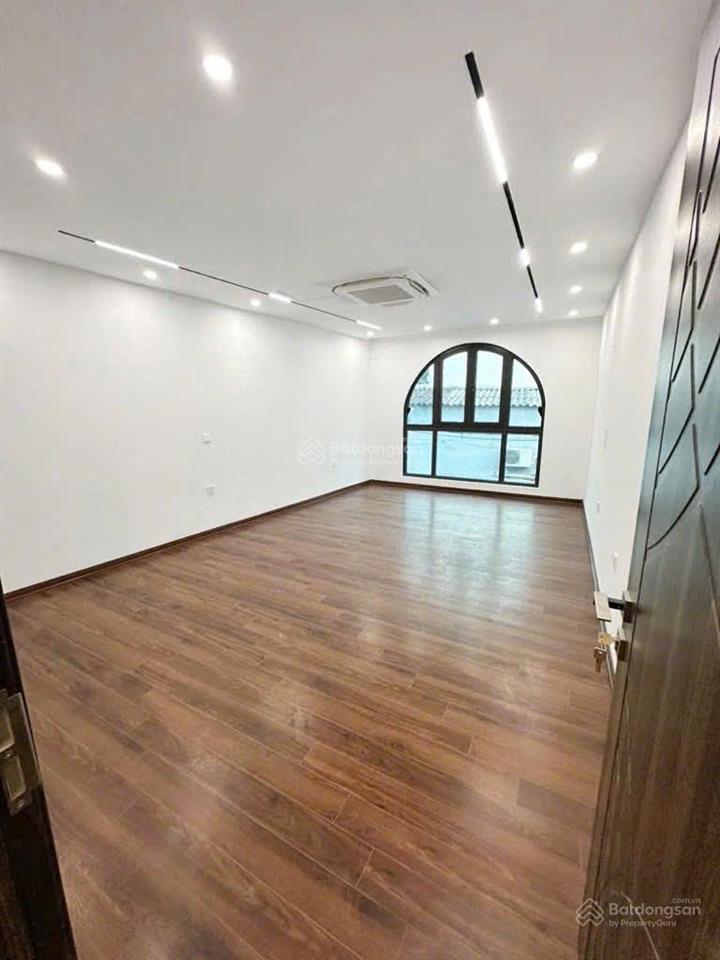 Hạ chào sâu 1 tỷ!!! nhà đàm quang trung  7 tầng  60m2  thang máy  ô tô tránh  kinh doanh đỉnh