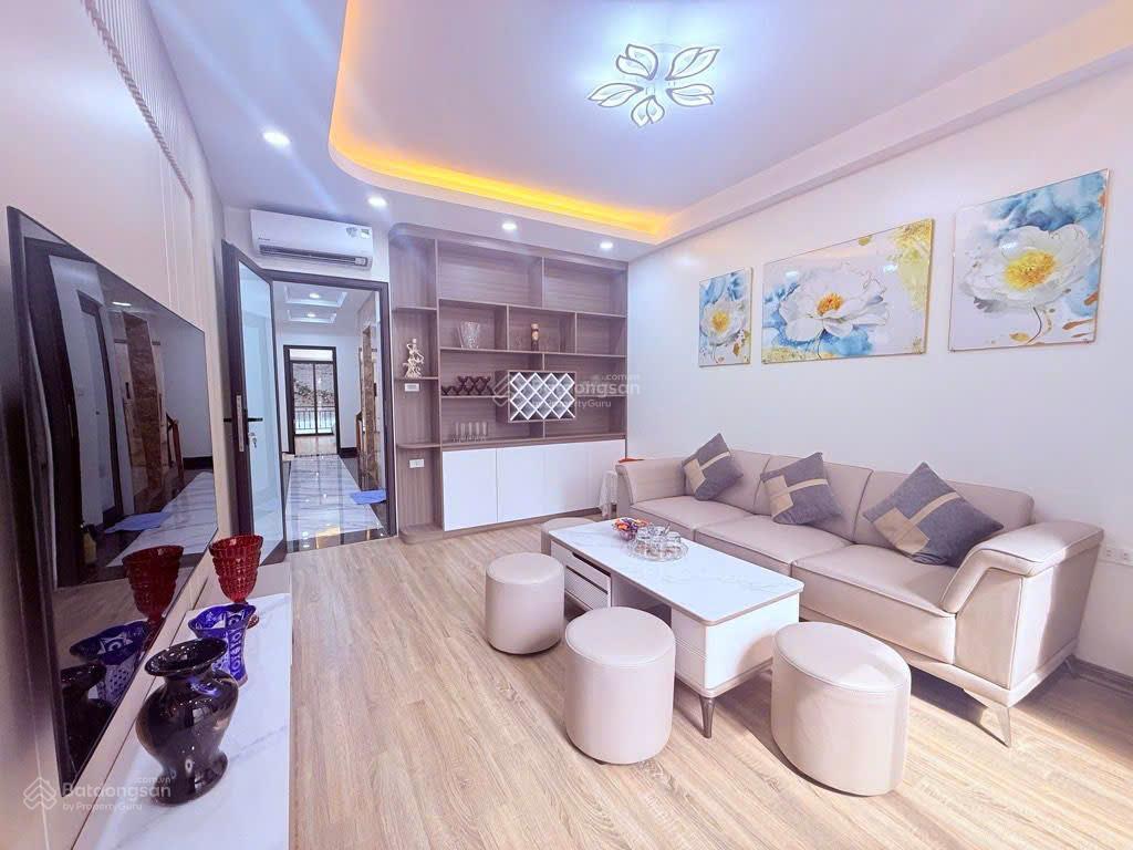 Hạ chào 500tr  nhà phố ngô gia tự  35m2  chỉ 5,8x tỷ  5 tầng  ô tô đỗ gần  nhiều tiện ích