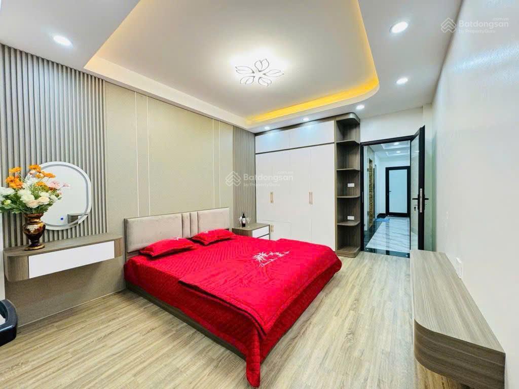 Hạ chào 500tr  nhà phố ngô gia tự  35m2  chỉ 5,8x tỷ  5 tầng  ô tô đỗ gần  nhiều tiện ích