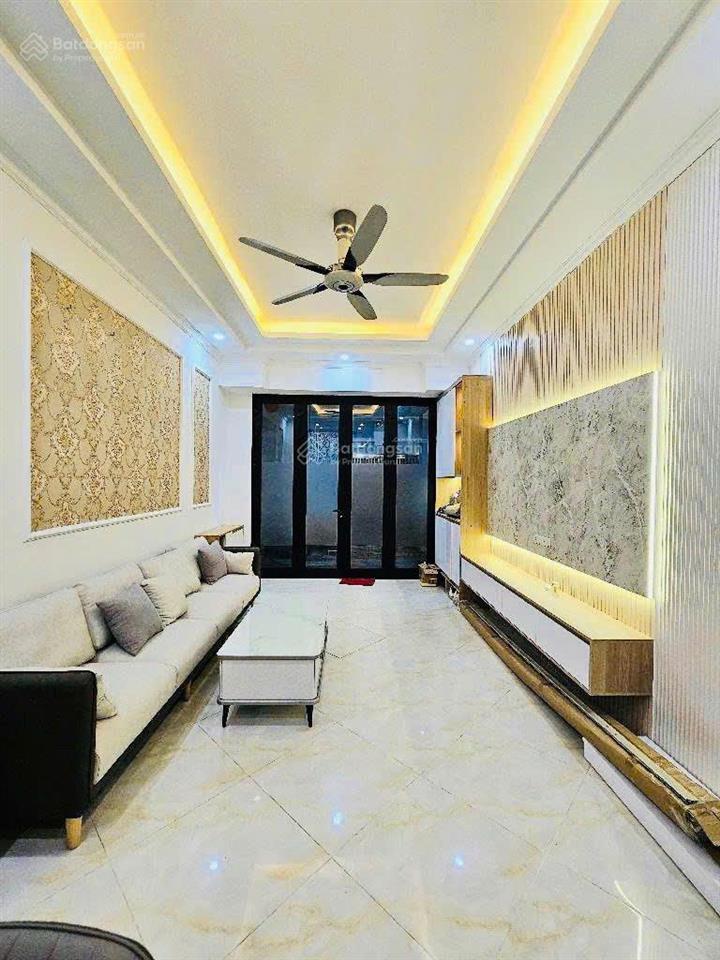 2 phút phố cổ  ô tô đỗ cửa  nở hậu  đơn giá tốt khu vực  41m2  5 tầng  chỉ nhỉnh 9 tỷ