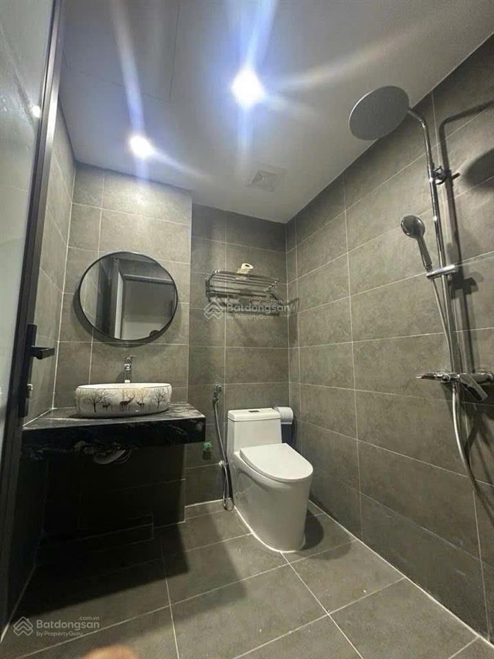 Giảm chào 400tr  trung tâm phố thạch bàn  40m2  5 tầng  gần ô tô  chỉ hơn 7 tỷ  full nội thất