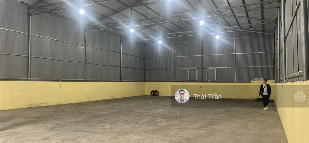 Diện tích hiếm!!! cho thuê kho xưởng tại tiên du  bắc ninh, 300m2, cont vào, điện khoẻ, xuất vat