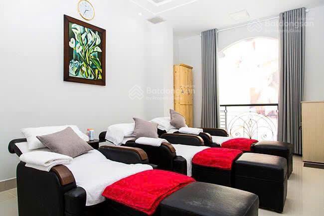 Khách sạn 27 phòng vip góc 2 mặt tiền giảm 5 tỷ về 42 tỷ hđ thuê 180tr ngay nguyễn thị thập quận 7