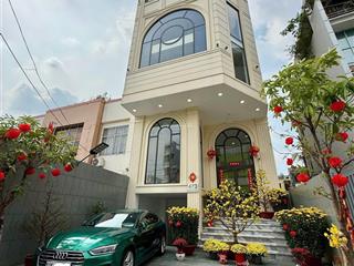 Toà nhà 9 tầng giá tốt nhất trung tâm 72 tỷ cho thẩm mỹ viện thuê 180tr/tháng góc 2mt lê quang định