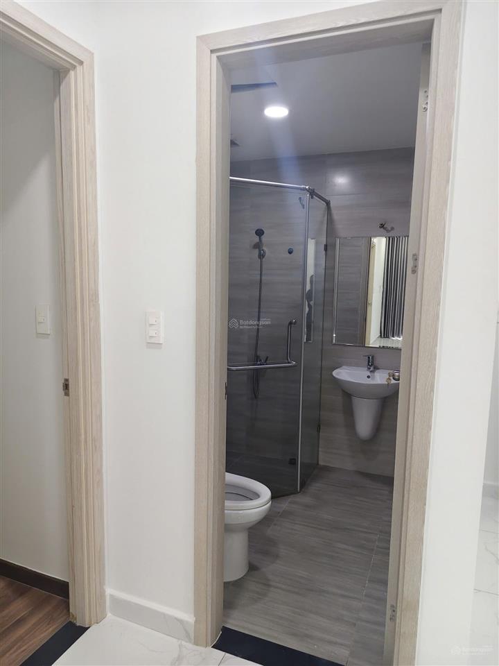Chính chủ gửi bán căn hộ charm city 2pn 70m2 view landmark triệu đô, giá cực tốt