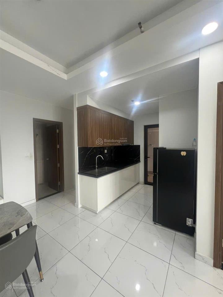 Giá sốc chuyển nhượng opal skyline 2pn 2wc full nội thất