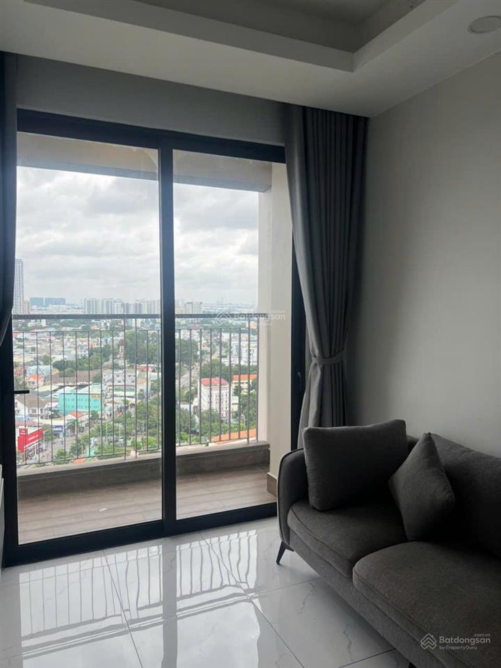 Giá sốc chuyển nhượng opal skyline 2pn 2wc full nội thất