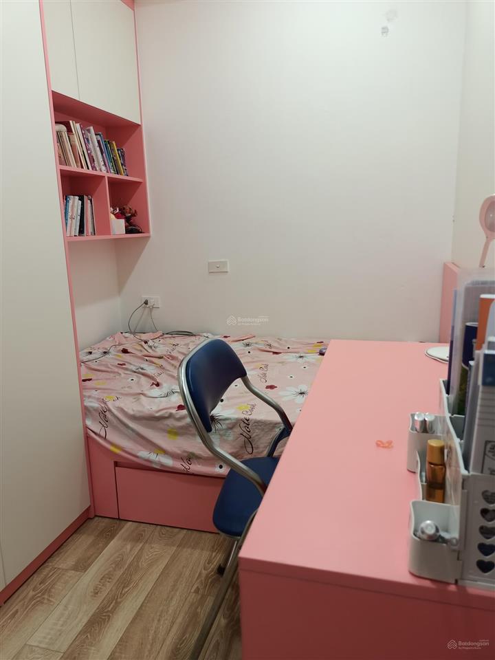 Bán căn hộ chung cư b11b nam trung yên  cầu giấy 64,5 m2 giá 6 tỷ