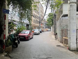 Biệt thự mini sân vườn ngõ 84 ngọc khánh 95m2 x 6t  lô góc  chỉ 15tỷ