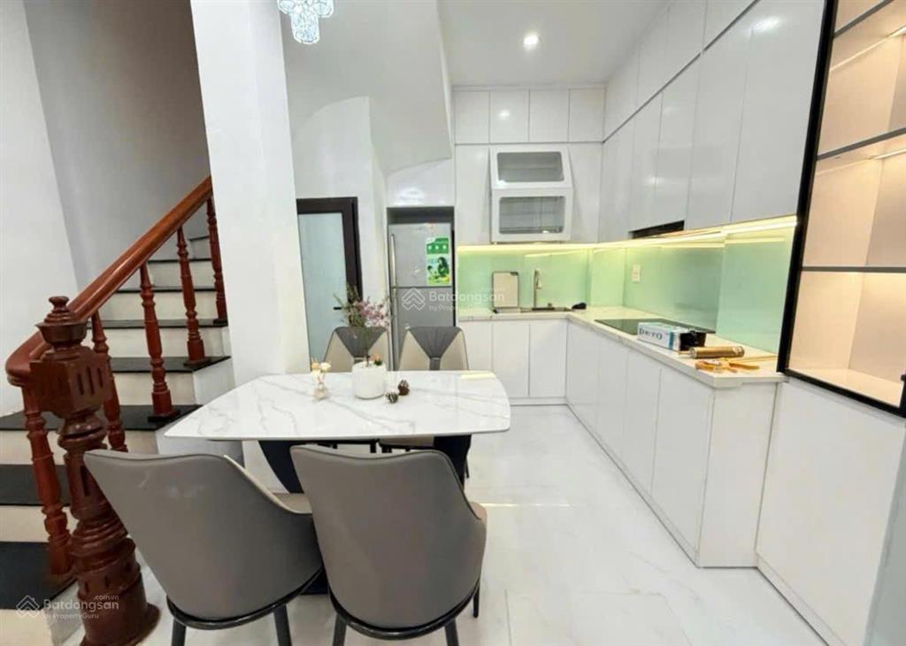 Bán nr đẹp tại 213 giáp nhất, thanh xuân, 7,9 tỷ, 45m2, nhiều tiện ích