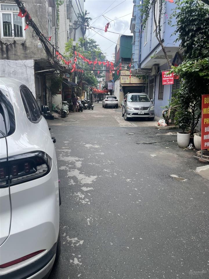 Nhà riêng tại 168 nguyễn xiển, 6,8 tỷ, 28m2 bao đẹp giá tốt