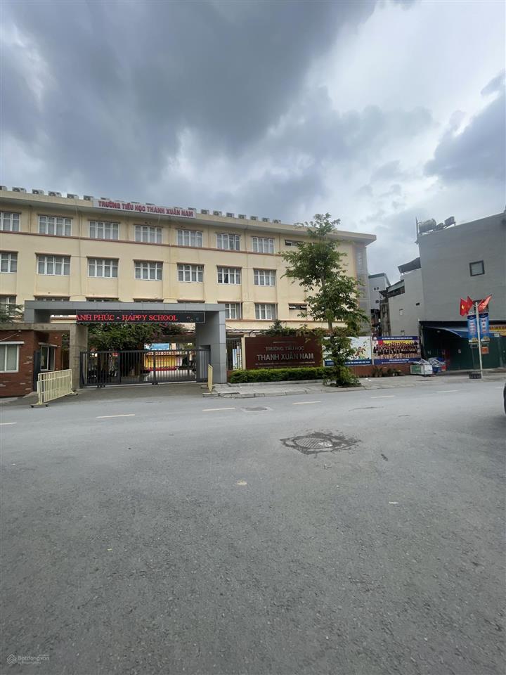 Nhà riêng tại 168 nguyễn xiển, 6,8 tỷ, 28m2 bao đẹp giá tốt