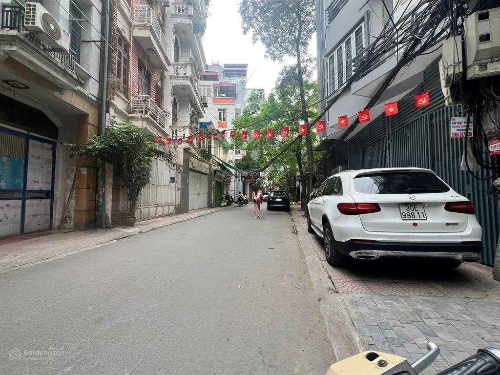 Bán nhà riêng tại hoàng ngân, nhân chính, quận thanh xuân, 38 tỷ, 110m2, view đẹp, giá siêu hời.
