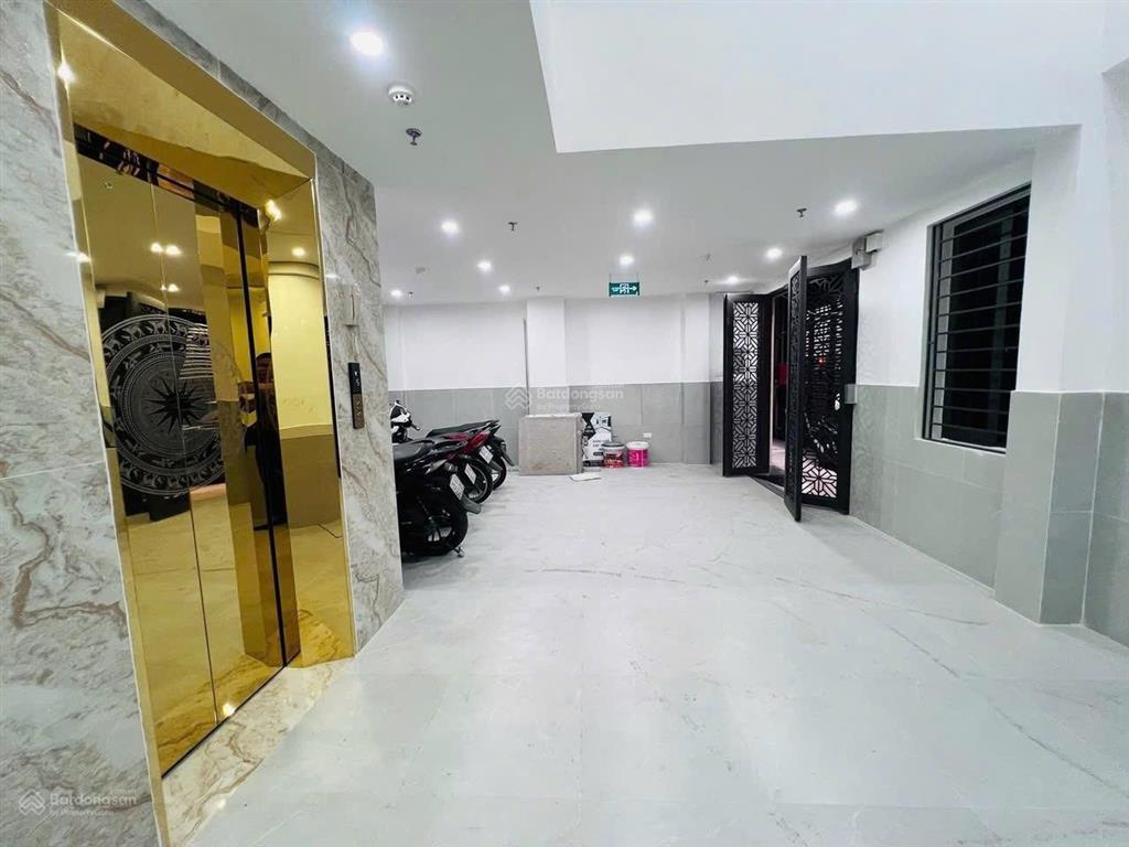 Toà nhà 7 tầng mới tây mỗ từ liêm 60m x 7t mt 6m dòng tiền 60tr/th, giá ngộp.