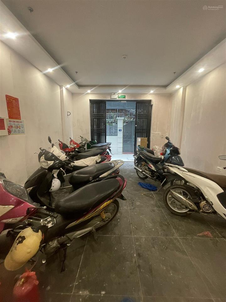 Nhà phố minh khai, ngõ hoà bình 7 40m x 5t mt 4m, thang máy đủ gpxd, pccc, 7 phòng kk, 35tr/th.