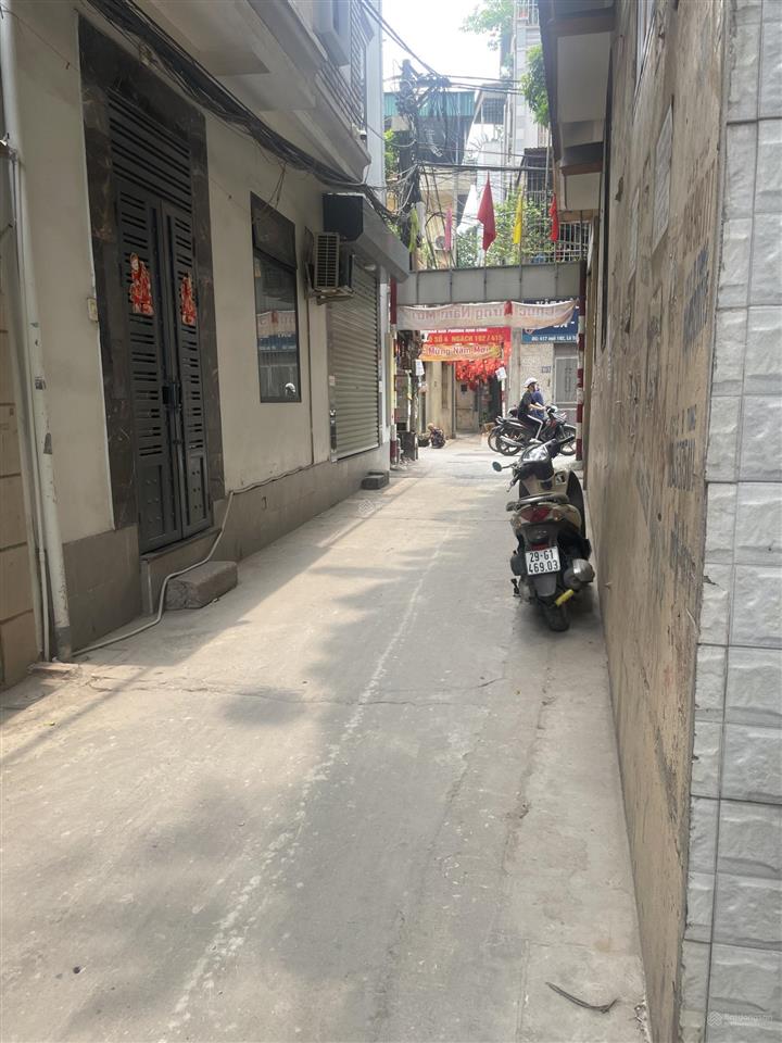 Nhà phố minh khai, ngõ hoà bình 7 40m x 5t mt 4m, thang máy đủ gpxd, pccc, 7 phòng kk, 35tr/th.
