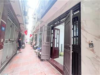 Bán nhà 58 trần bình, phường mai dịch, 7 tỷ, 30m2 6t giá cực chất tốt