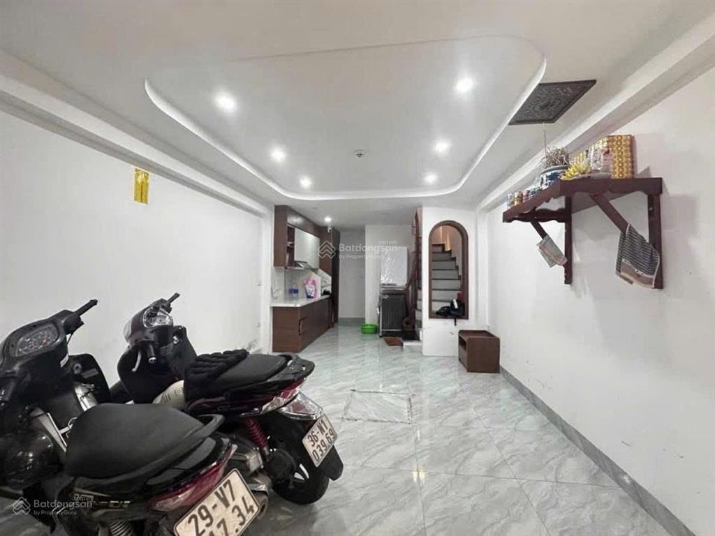 Nhà ngõ 354 trường chinh 40m x 6t ngõ rộng 3m dân trí cao, gần phố. chỉ 8,x tỷ